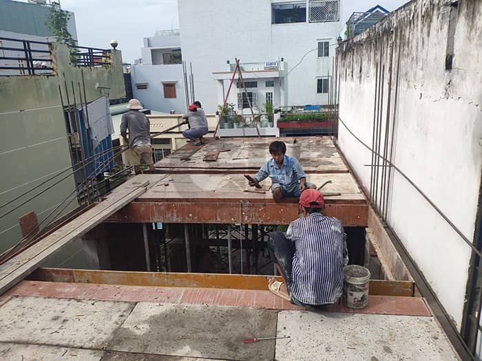 Xây dựng nhà phố hiện đại 5 tầng quận Tân Phú